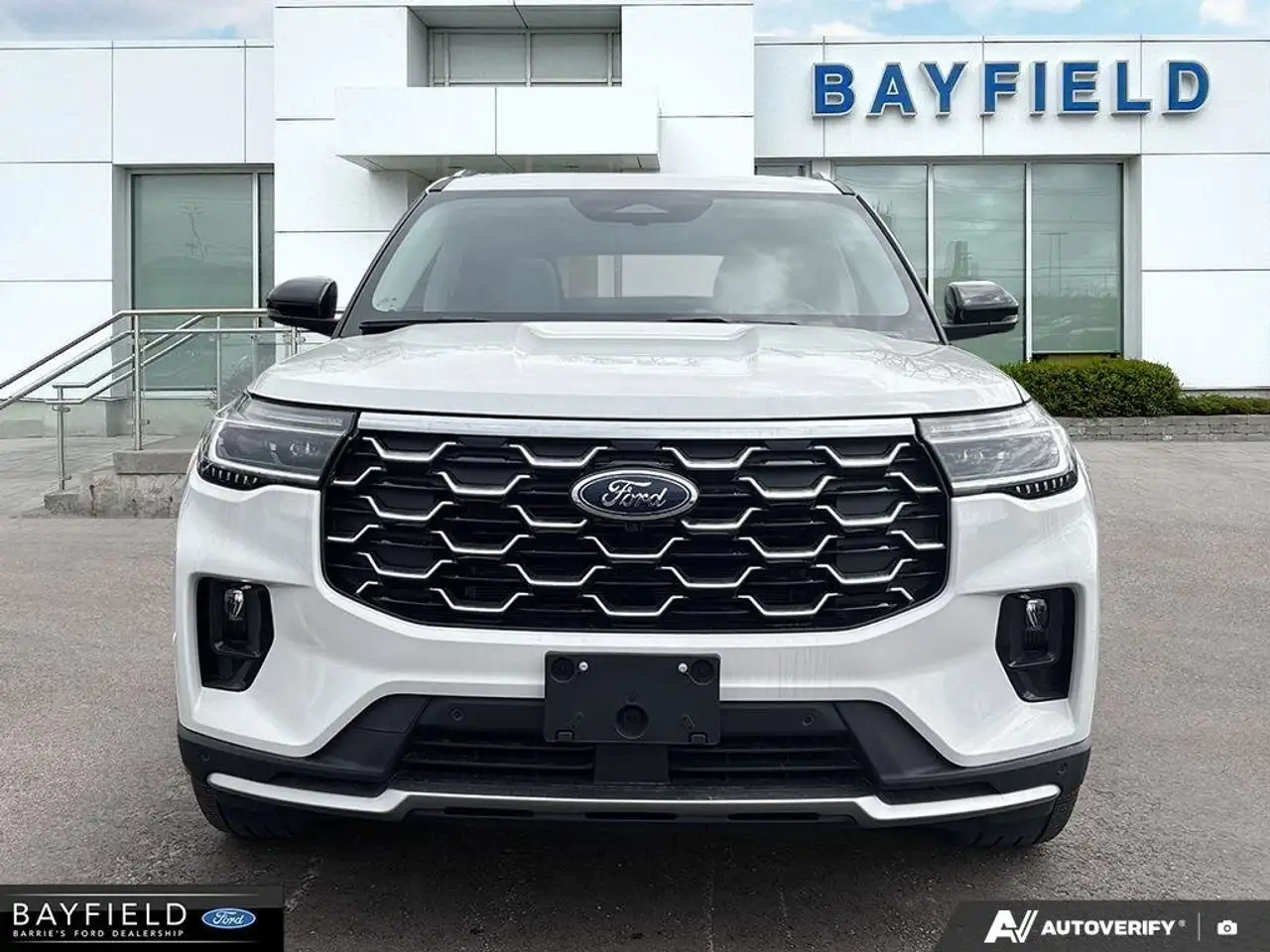 Ford Explorer снимка Ford Explorer