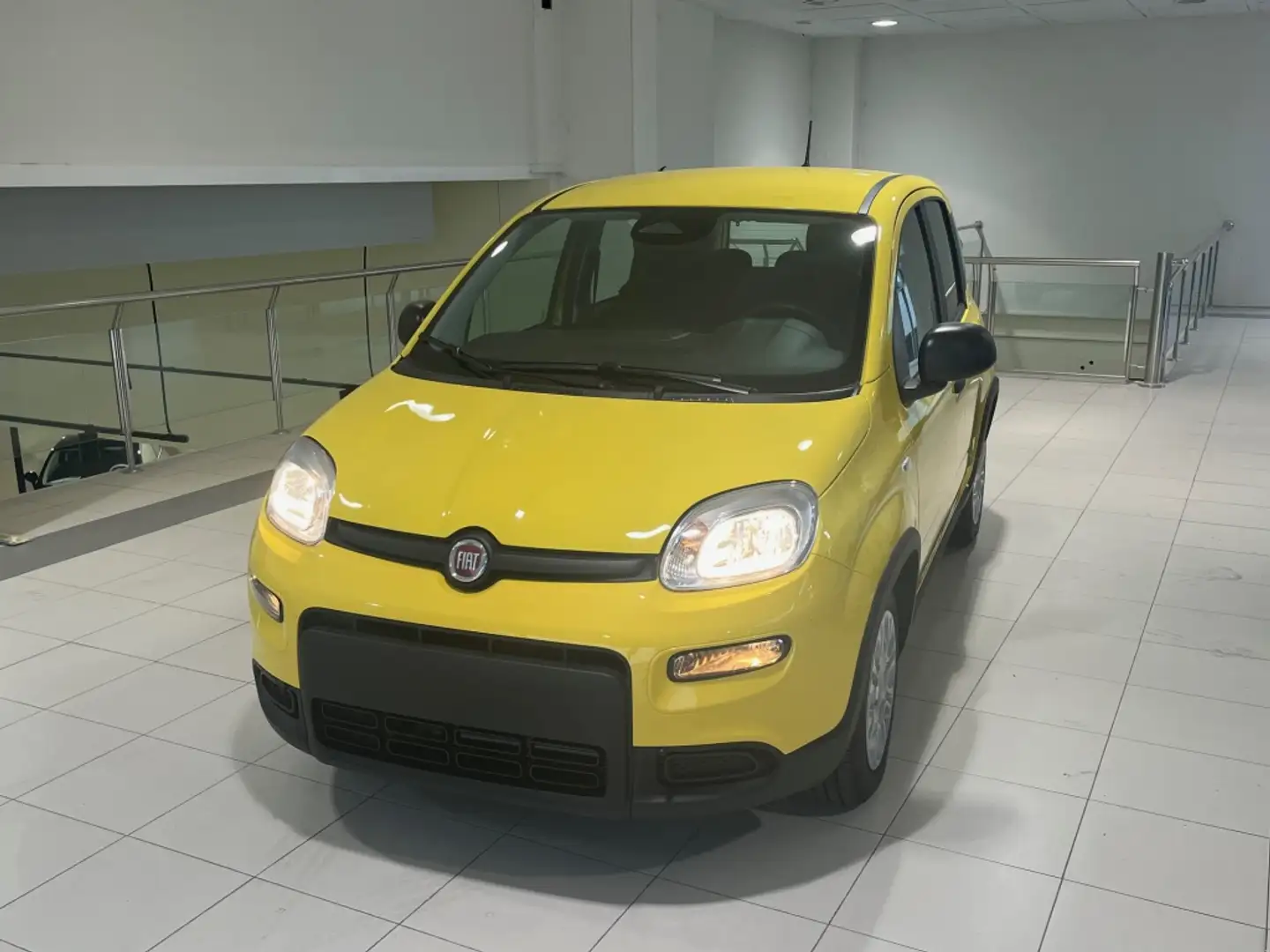 Fiat Panda 1.0 Hybrid 51kW Pack Comfort Plus Gelb - 1
