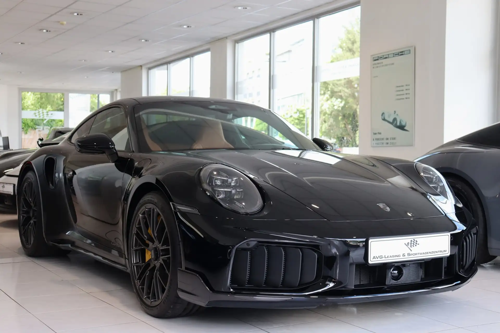 포르쉐 911 Turbo S Coupe 2026 검정 사진 1