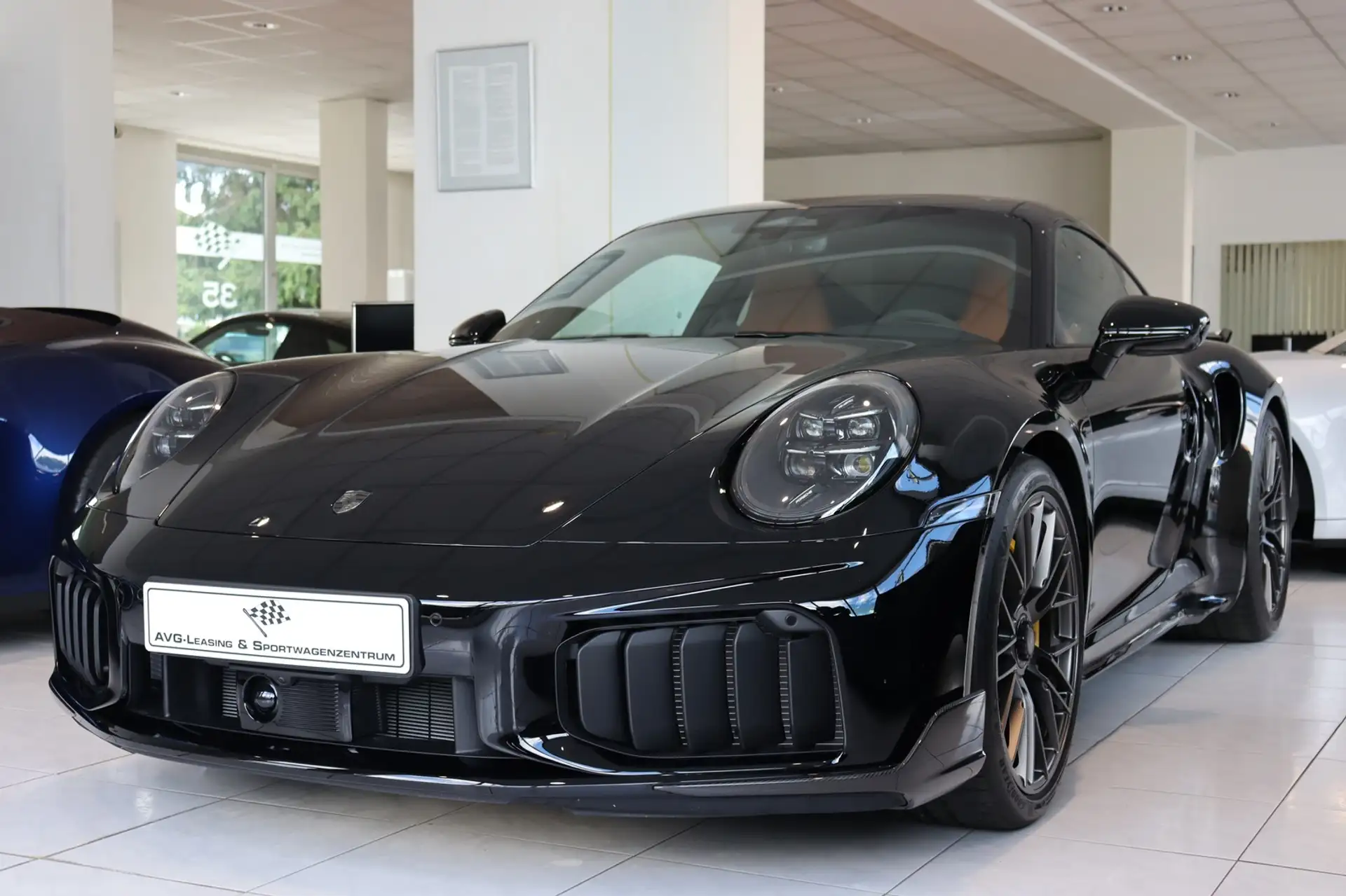 포르쉐 911 Turbo S Coupe 2026 검정 사진 3