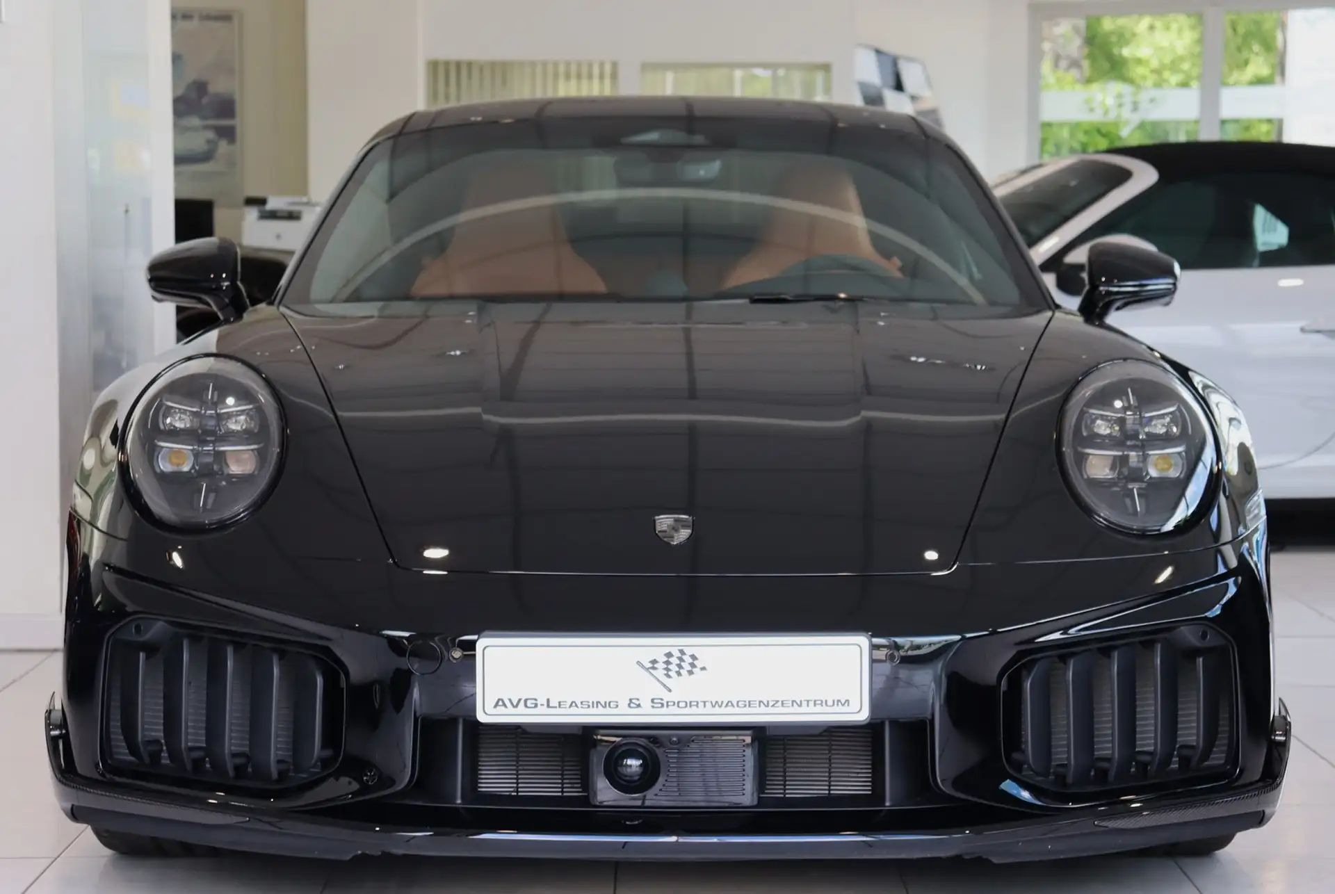 포르쉐 911 Turbo S Coupe 2026 검정 사진 2