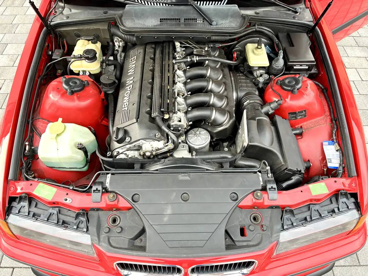 BMW M3 Coupe BRD Schalter H-Kennzeichen Mugellorot Rain, foto 6