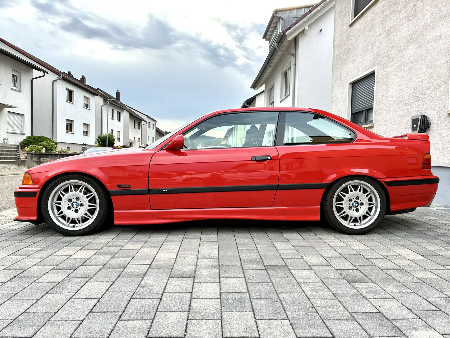 BMW M3 Coupe BRD Schalter H-Kennzeichen Mugellorot Rain Rouge - 1
