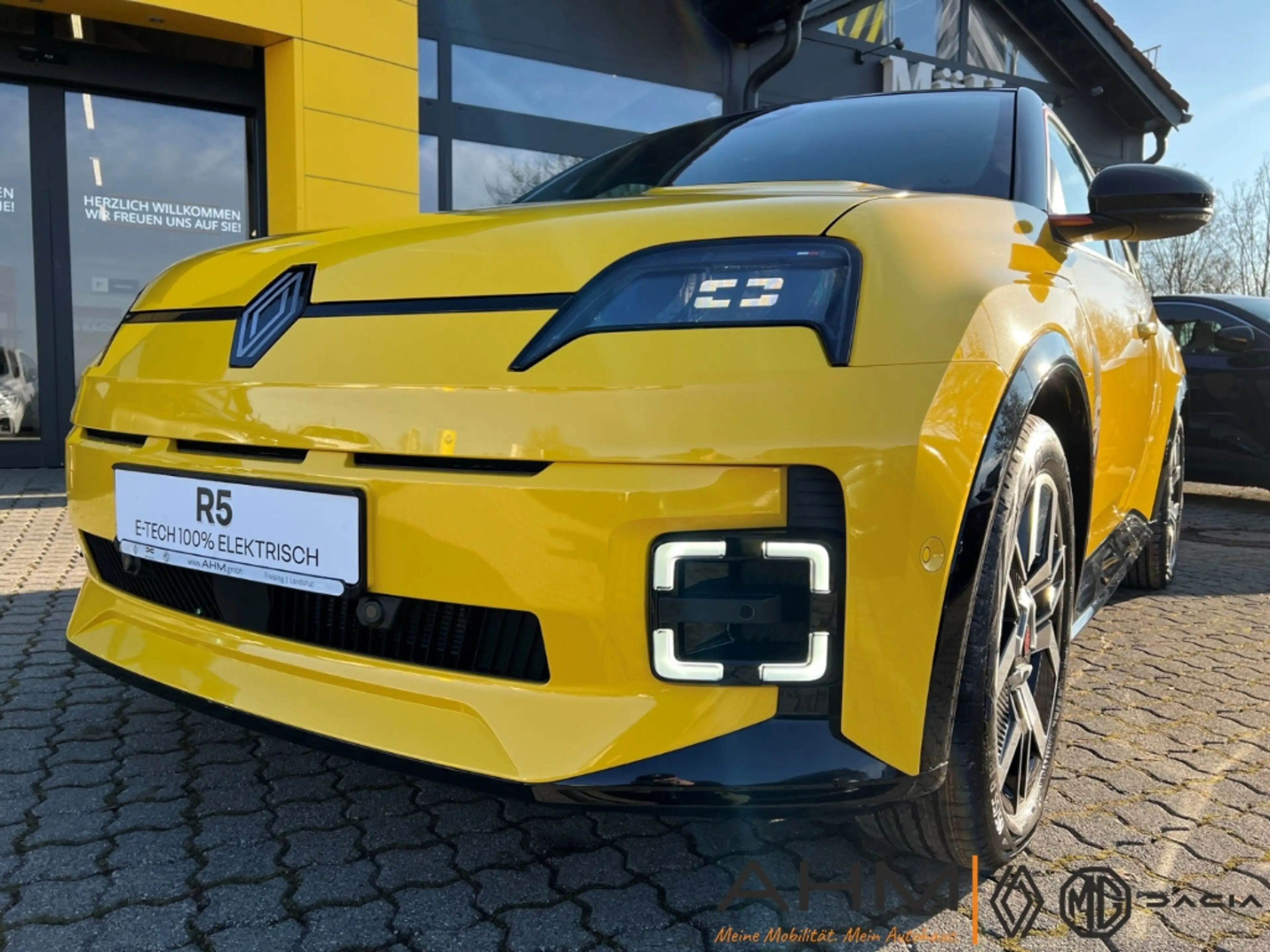 Renault R 5 Electric 150 Comfort Range Iconic Five — photo 7