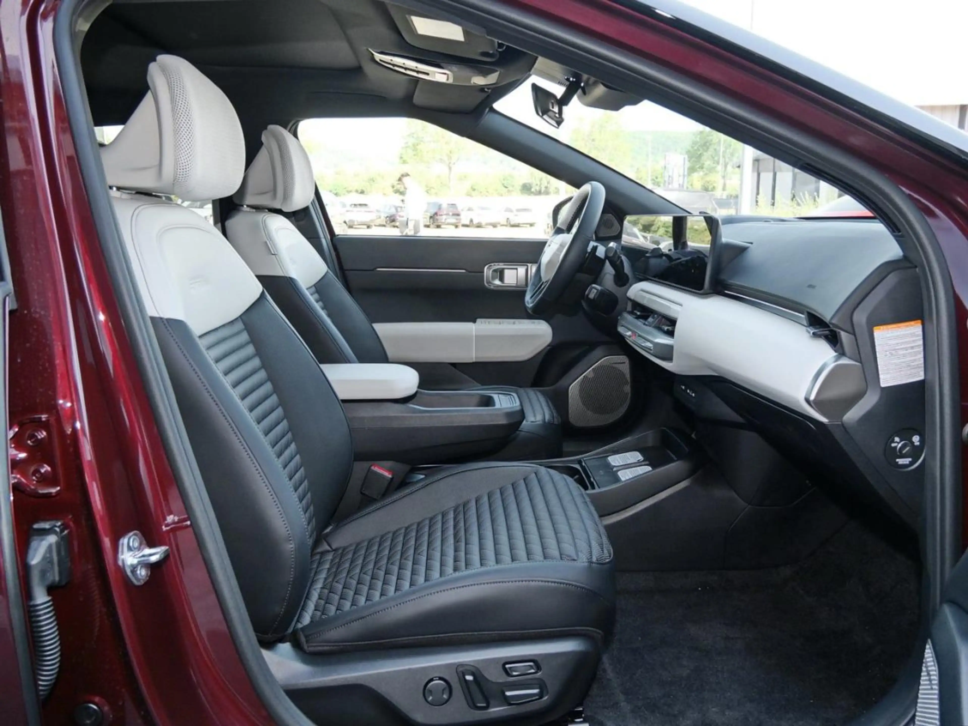 Kia EV4 81 kWh GT-Line HeadUp ACC Harman/Kardon 360° — photo 6