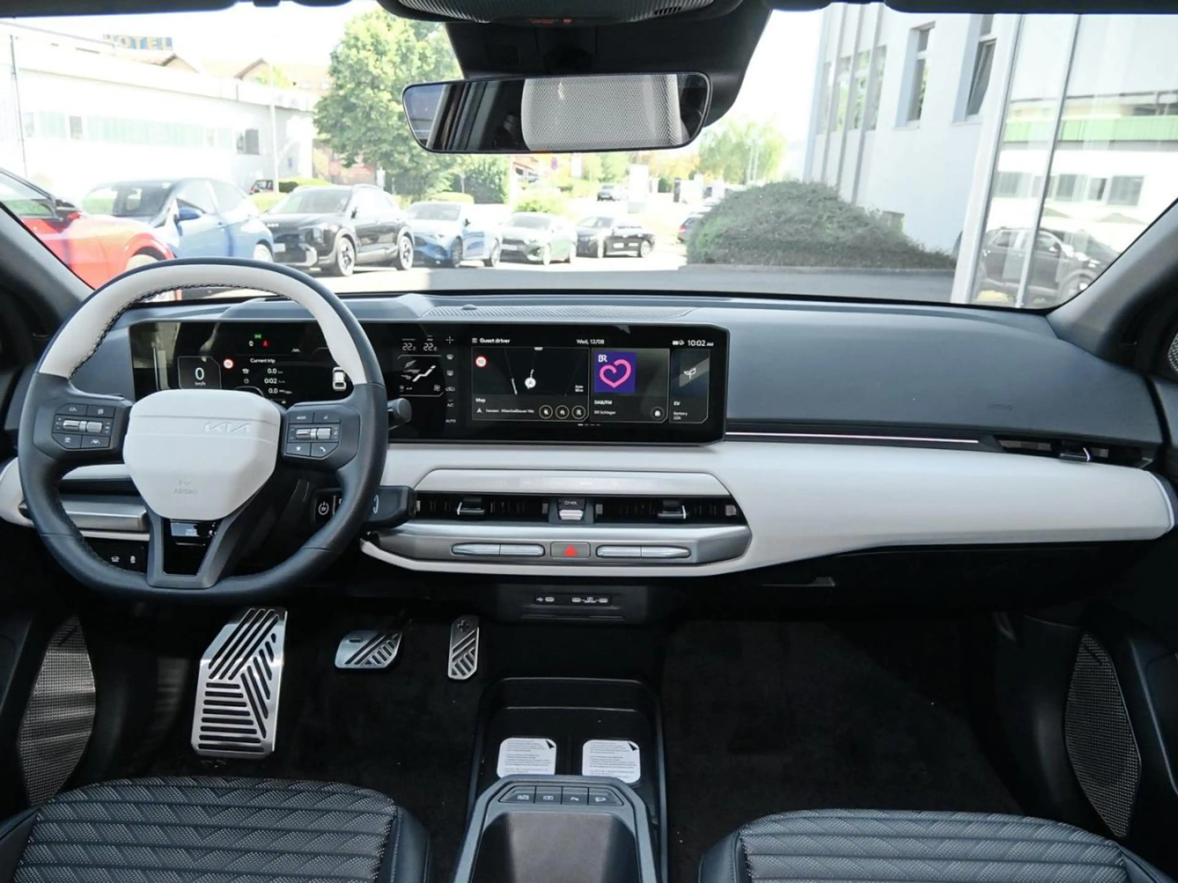 Kia EV4 81 kWh GT-Line HeadUp ACC Harman/Kardon 360° — photo 12
