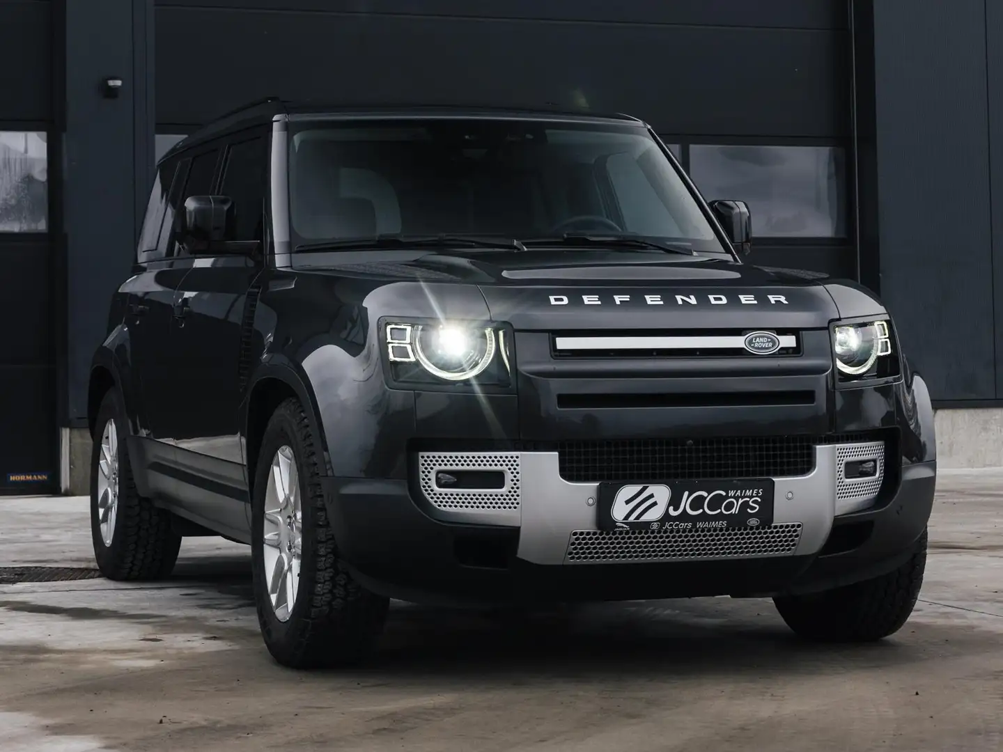 Land Rover Defender Defender 110 3.0 D MHEV D200 S Grau - 1