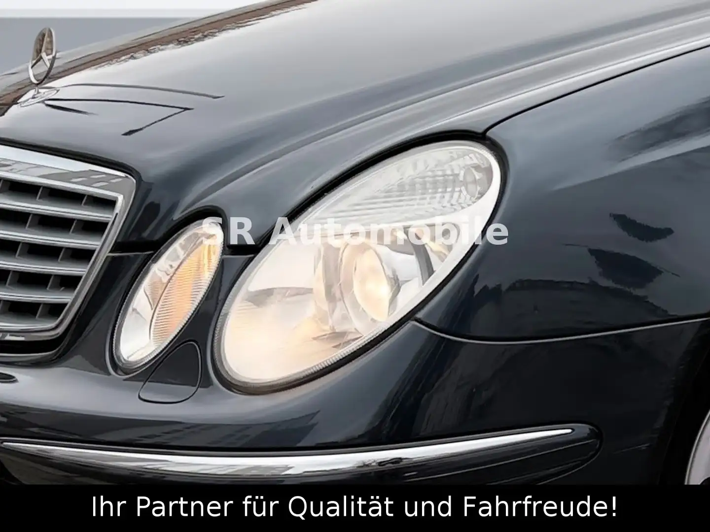 Mercedes-Benz E 320 Lim. 2.HAND*AHK*BI-XENON*KLIMA*SHZ*TEMP. Schwarz - 2