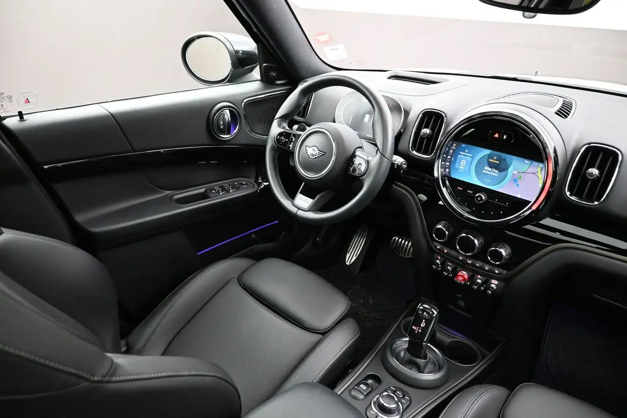 MINI Countryman снимка MINI Countryman