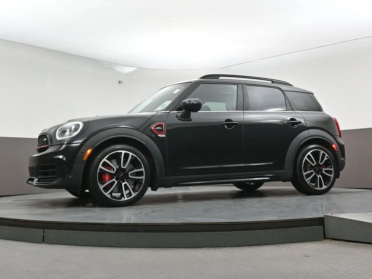 MINI Countryman снимка MINI Countryman