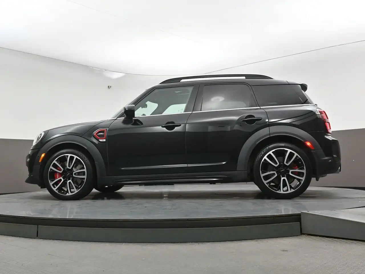 MINI Countryman снимка MINI Countryman