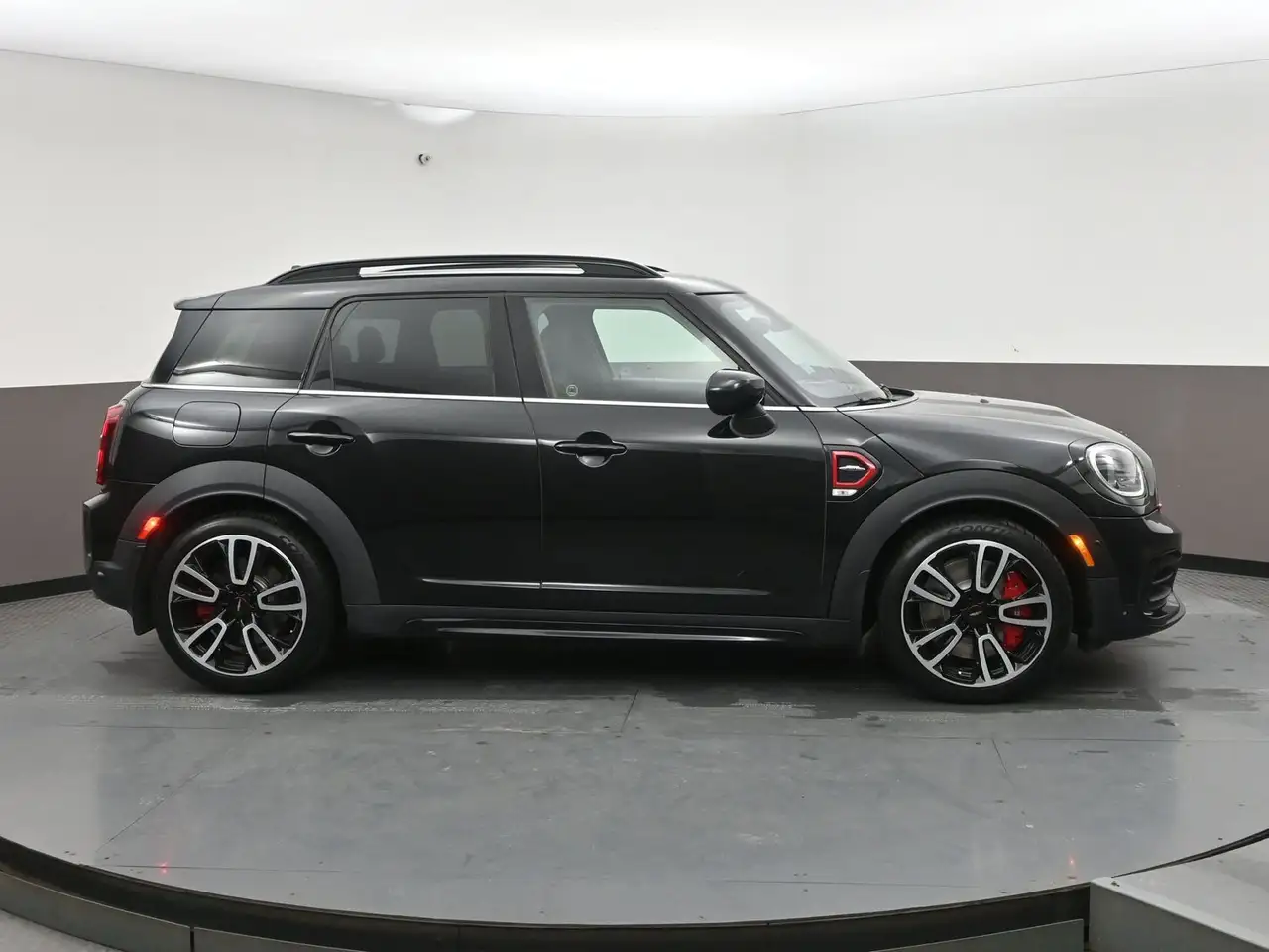 MINI Countryman снимка MINI Countryman