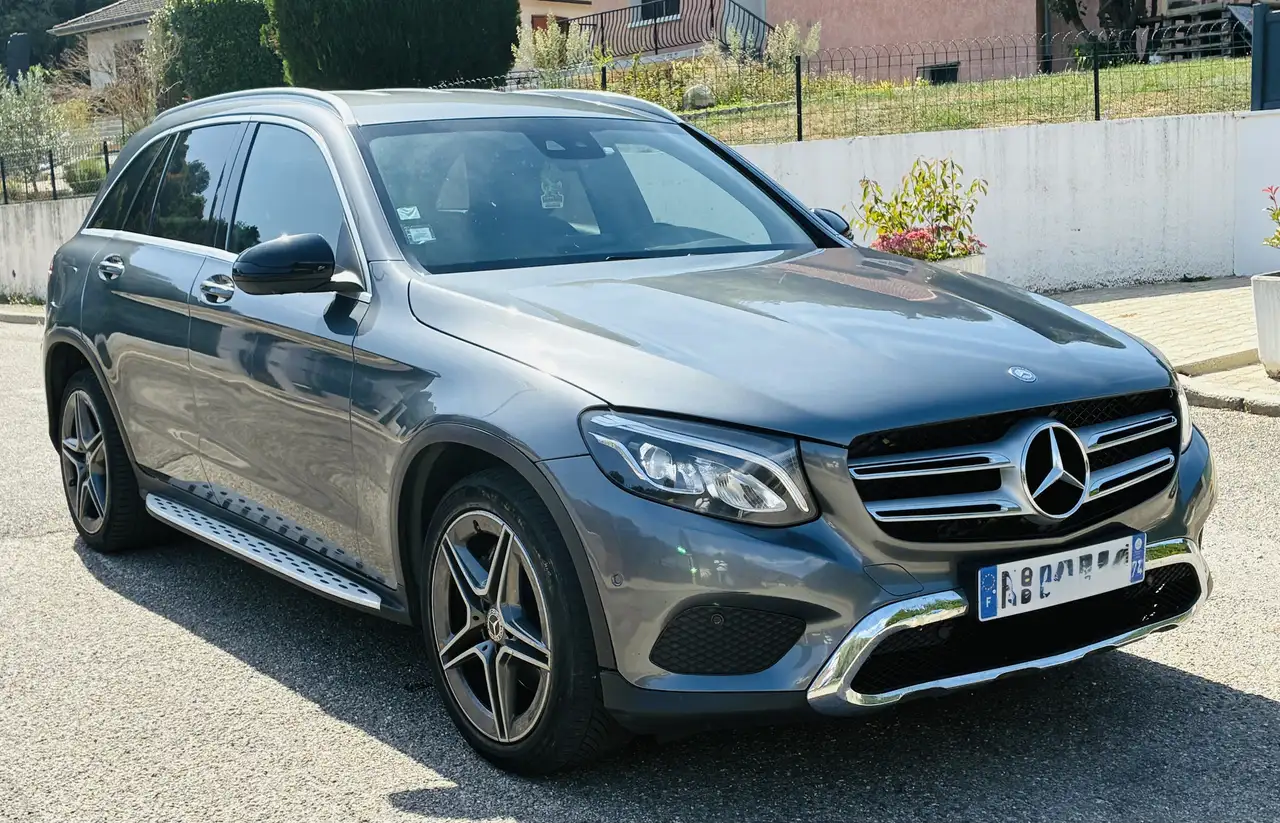 Mercedes-Benz GLC 220