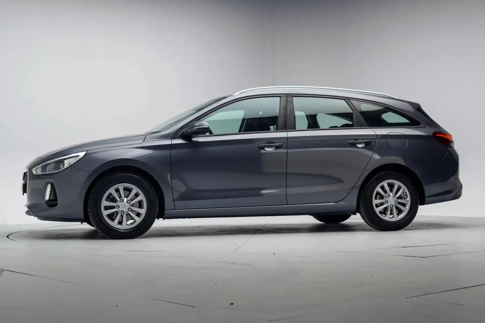 Hyundai i30 1.0 T-GDI Comfort [applecarplay/android auto,cruis Gris - 2