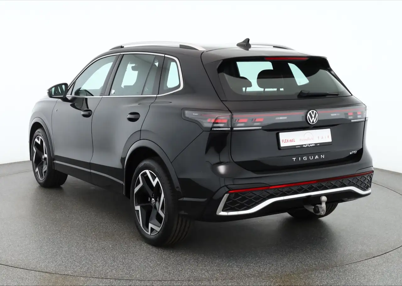 Volkswagen Tiguan 1.5 eTSI R-Line DSG Matrix 360° AHK 3