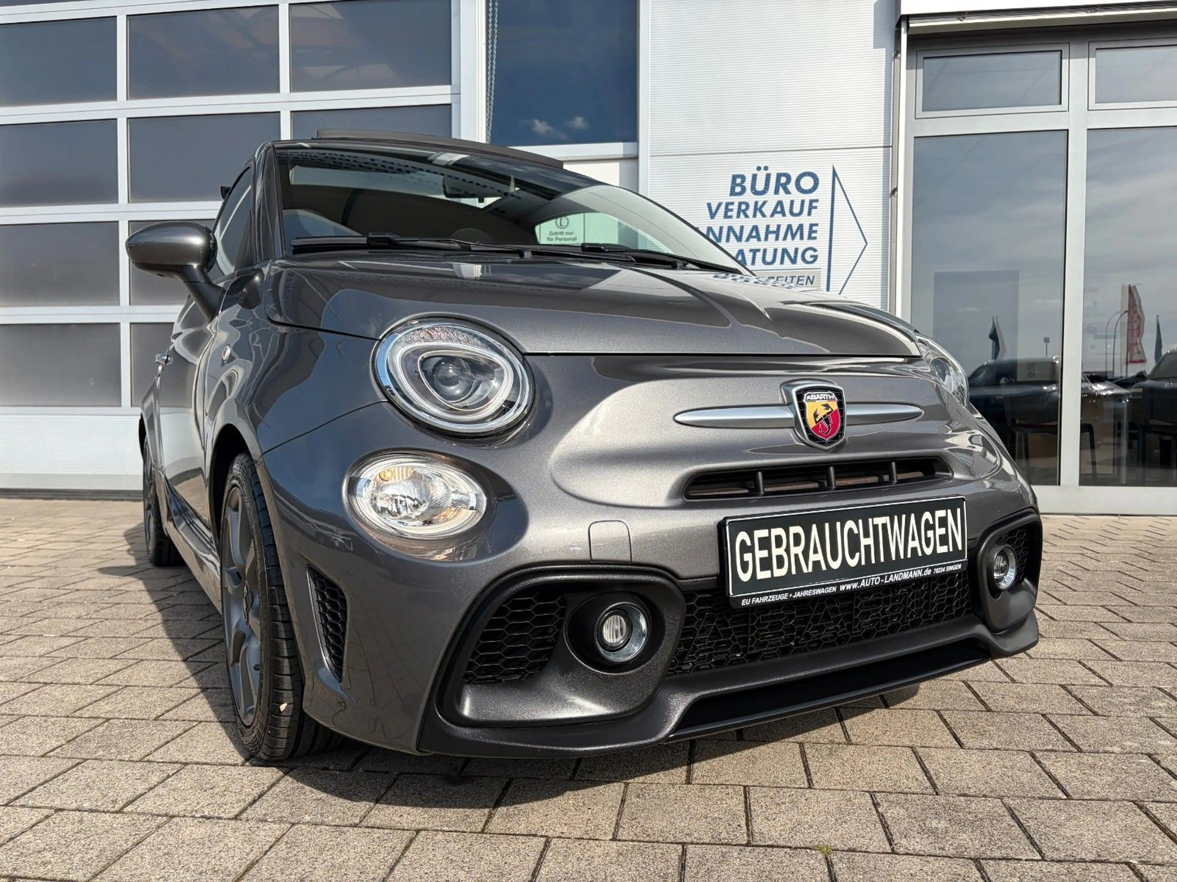 Abarth 595C 595 Cabrio 1.4 T-Jet Automatik SCHECKHEFT 12TKM