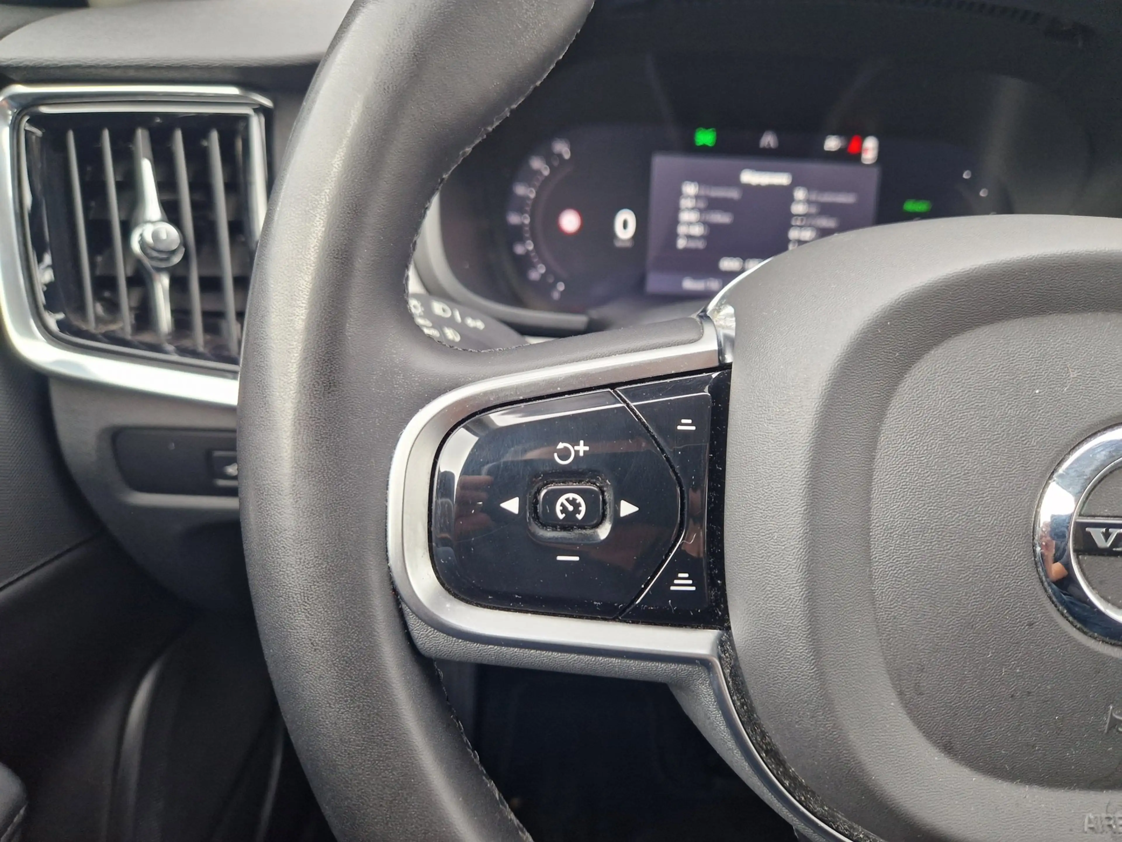 Volvo V90 2.0 T6 AWD PHEV 349PK /1e eig /BTW — photo 27