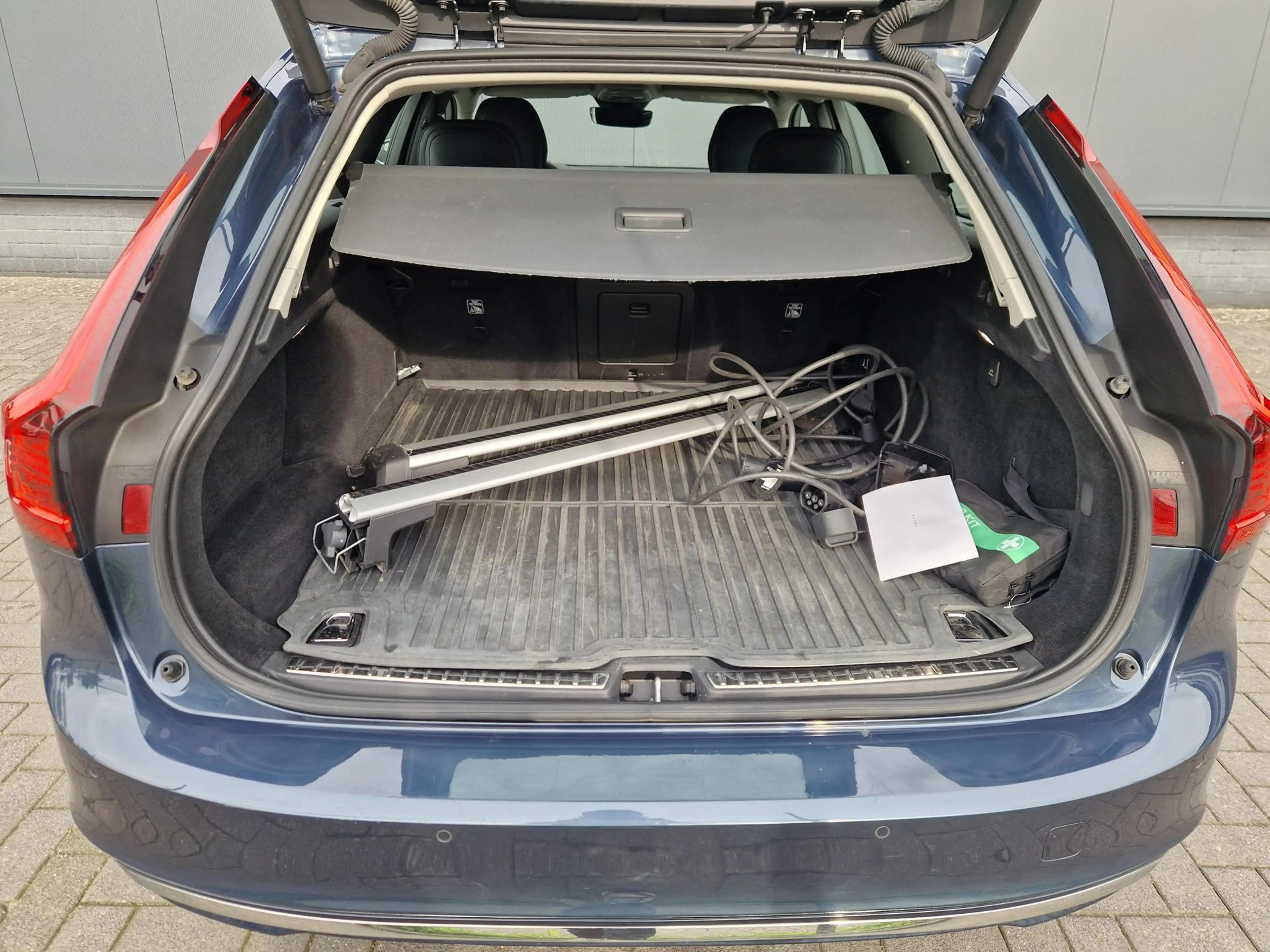 Volvo V90 2.0 T6 AWD PHEV 349PK /1e eig /BTW — photo 19