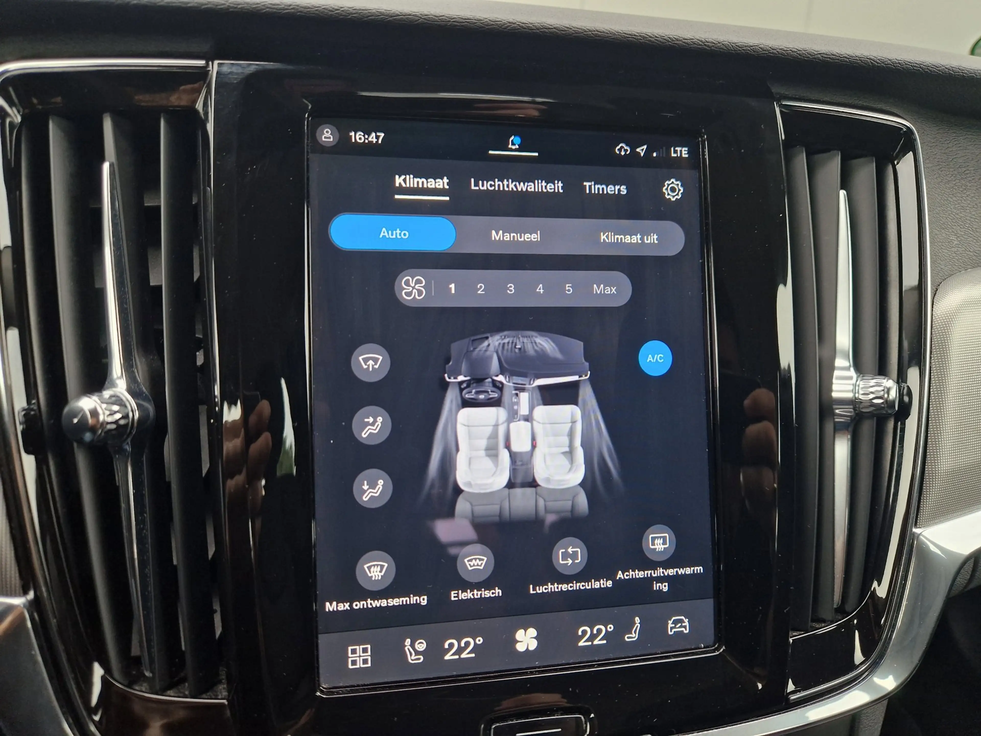 Volvo V90 2.0 T6 AWD PHEV 349PK /1e eig /BTW — photo 31