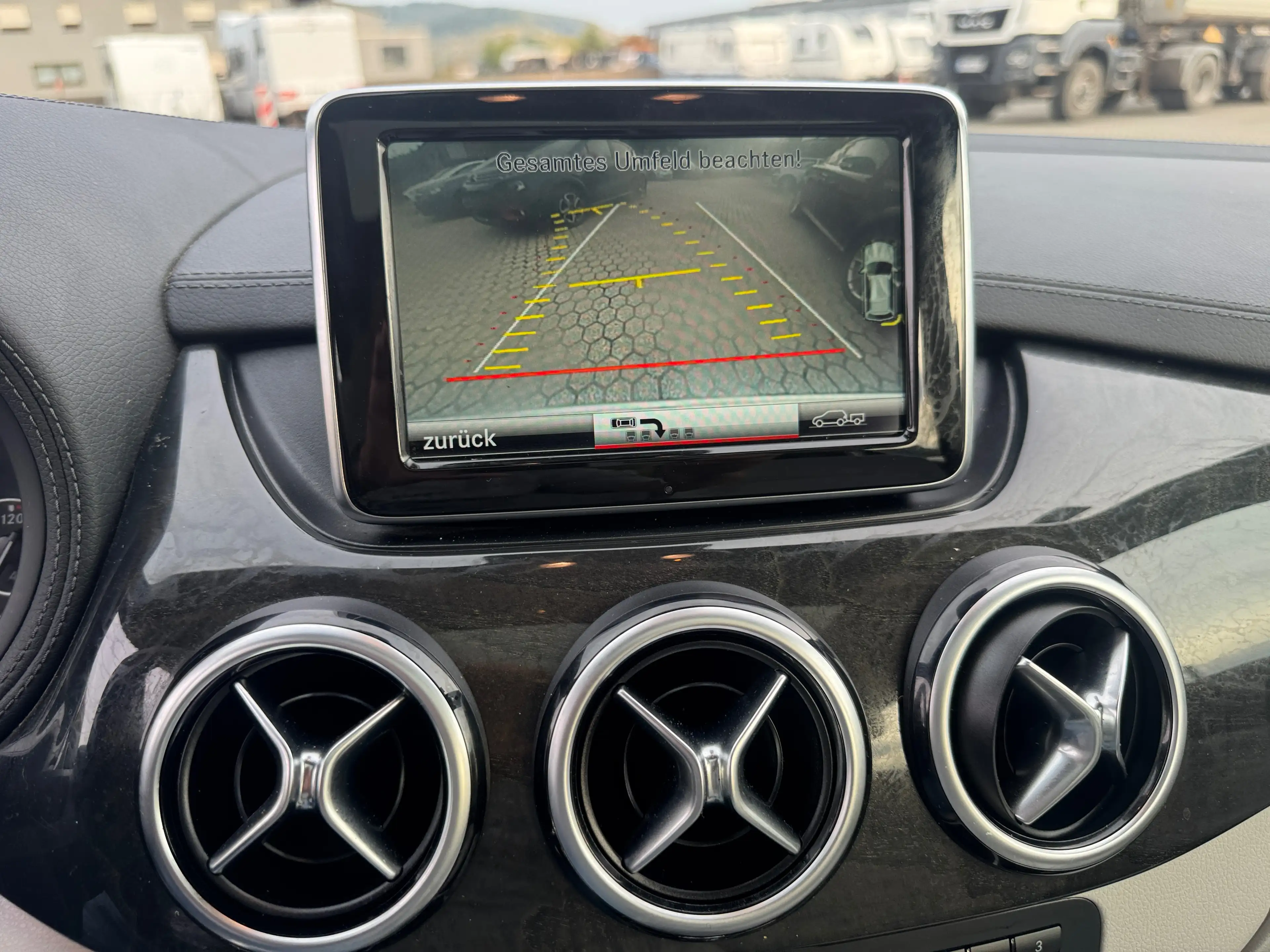 Mercedes-Benz B 220 B 220 CDI / d (246.203) — photo 29