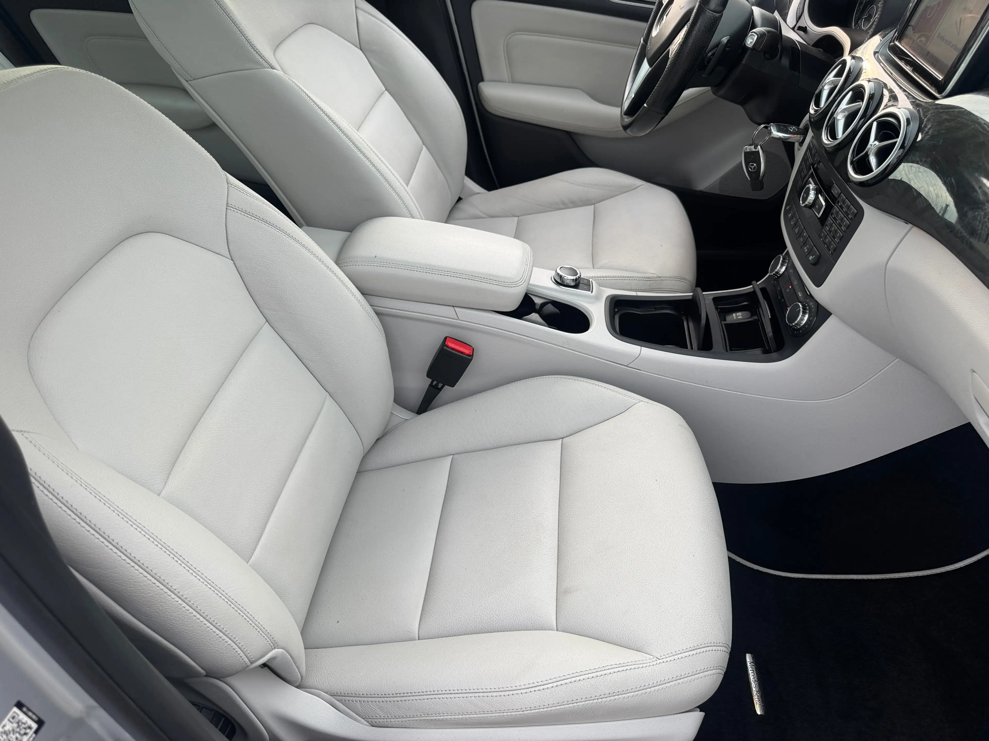 Mercedes-Benz B 220 B 220 CDI / d (246.203) — photo 11