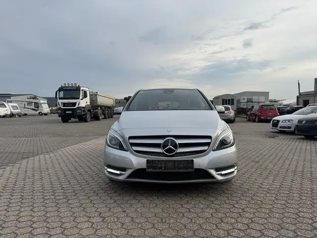 Mercedes-Benz B 220 B 220 CDI / d (246.203)