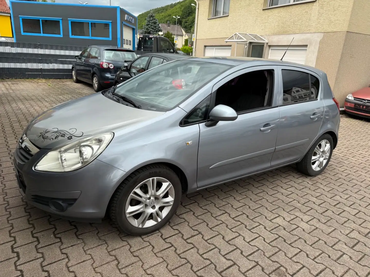 Opel Corsa D 1.4, 90 PS, Tüv neu 06/2027, Alufelgen! - 1