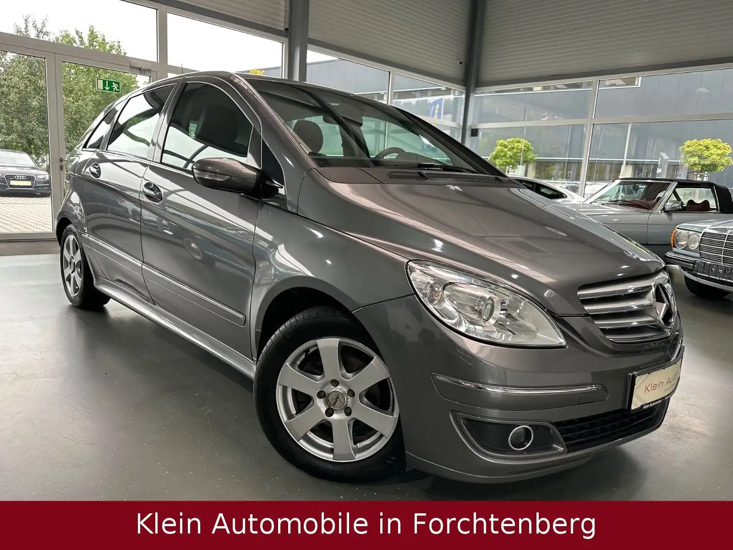 Mercedes-Benz B 170 Special Edition Leder Klima SHZ Tempomat Grau - 1
