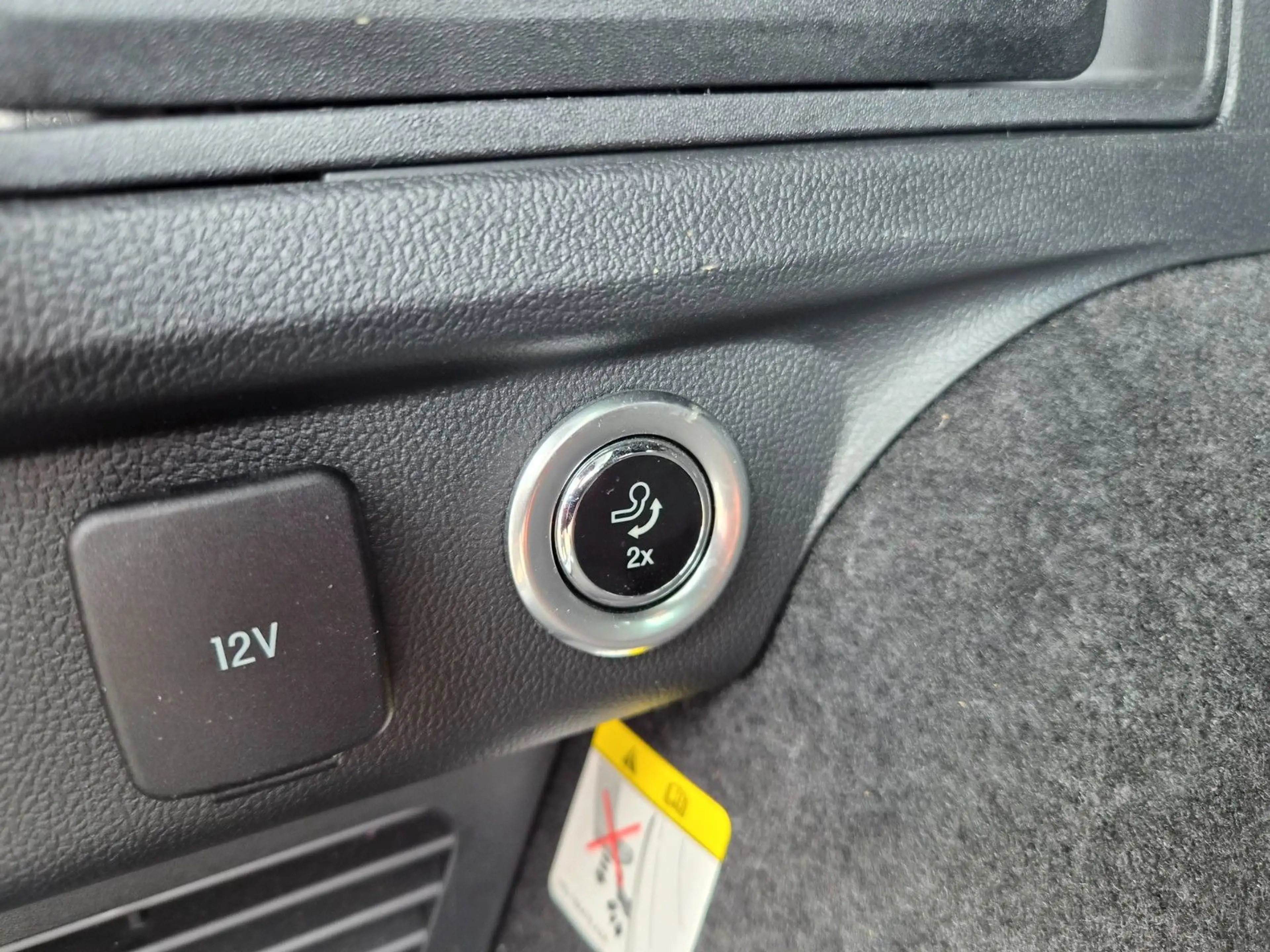 Ford Kuga ST-Line X Pano|AHK|1.Hand|Kamera|LEDs — photo 46
