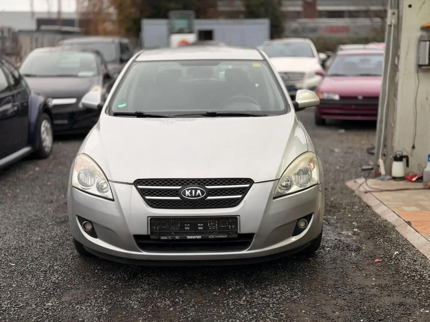 Kia Ceed EX Bluetooth*TÜV*Klimaanlage Серебристый - 2