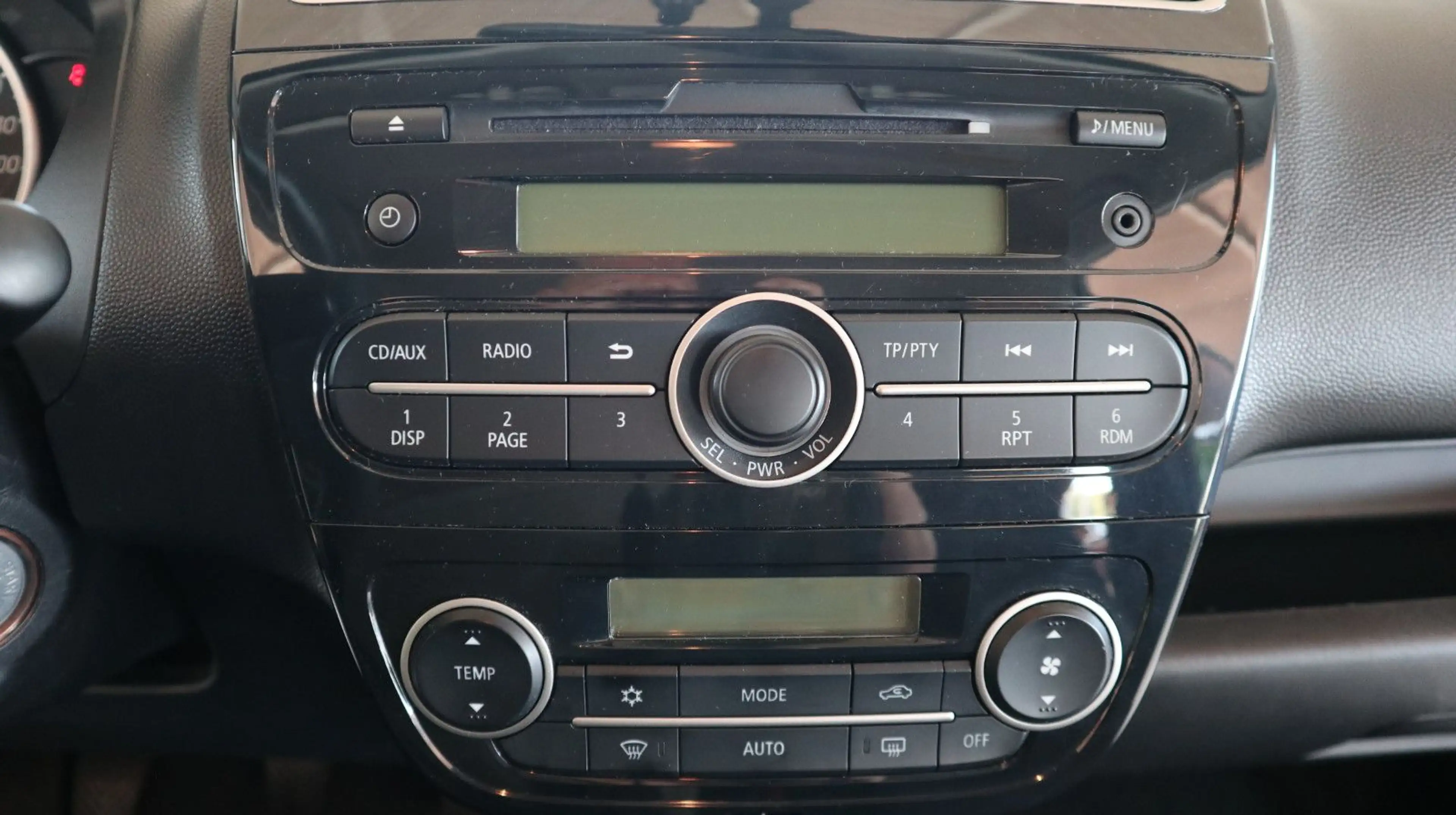 Mitsubishi Space Star *KLIMA*80PS*1.HAND*SCHECKHEFT-GEPF. — photo 12