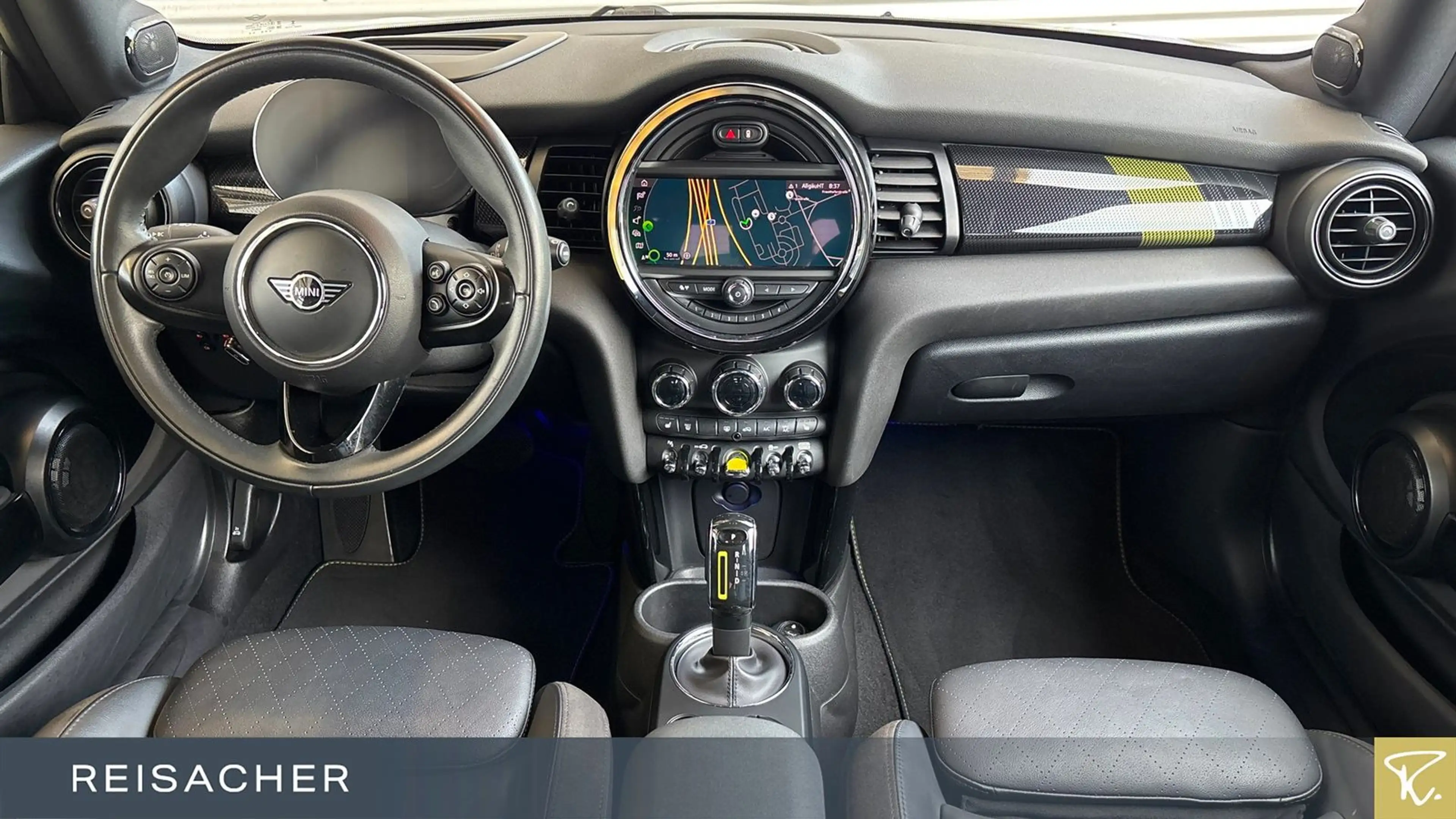 MINI Cooper SE Trim-L Navi RFK HUD LM17"Keyless — photo 6