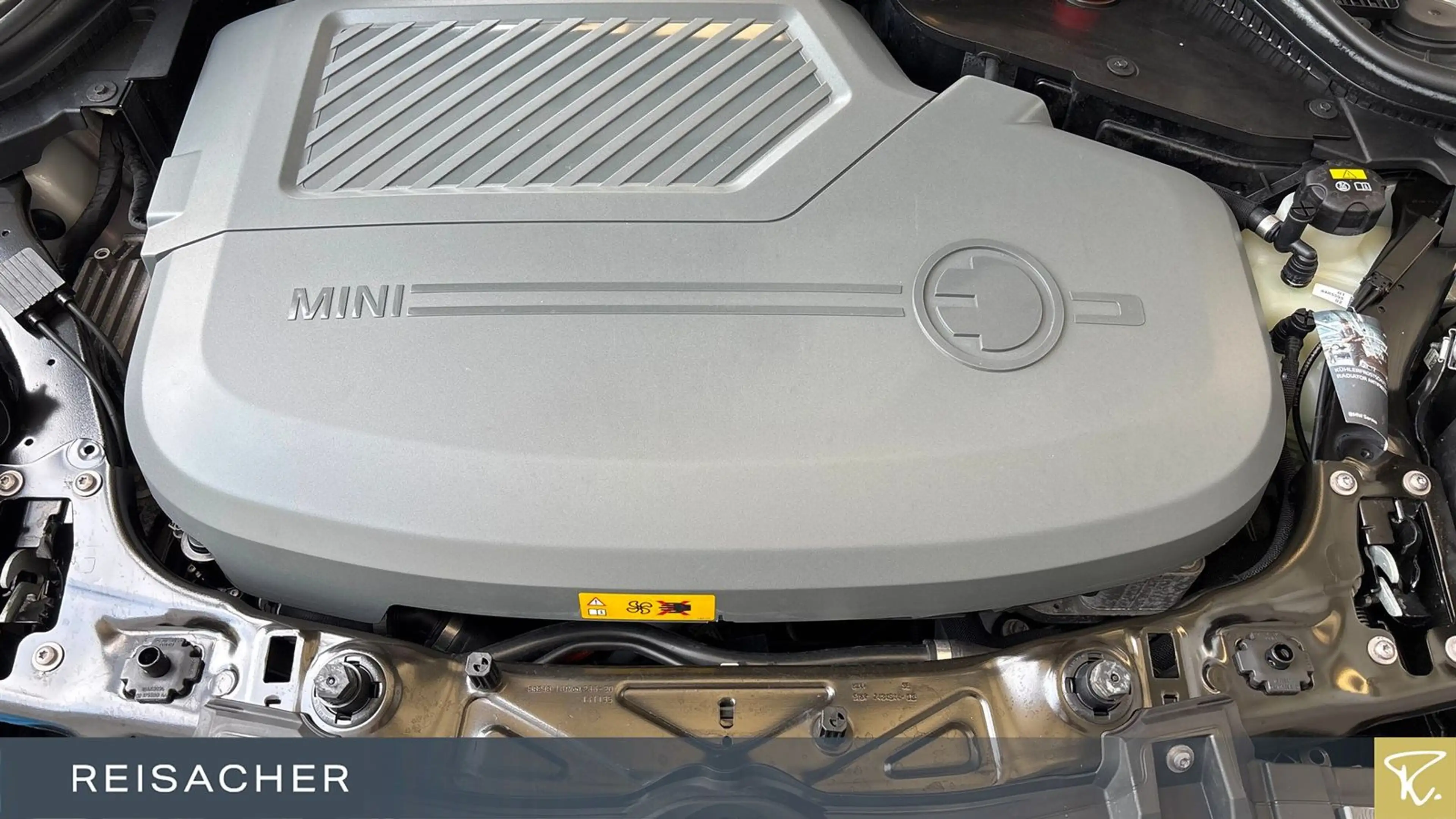 MINI Cooper SE Trim-L Navi RFK HUD LM17"Keyless — photo 7