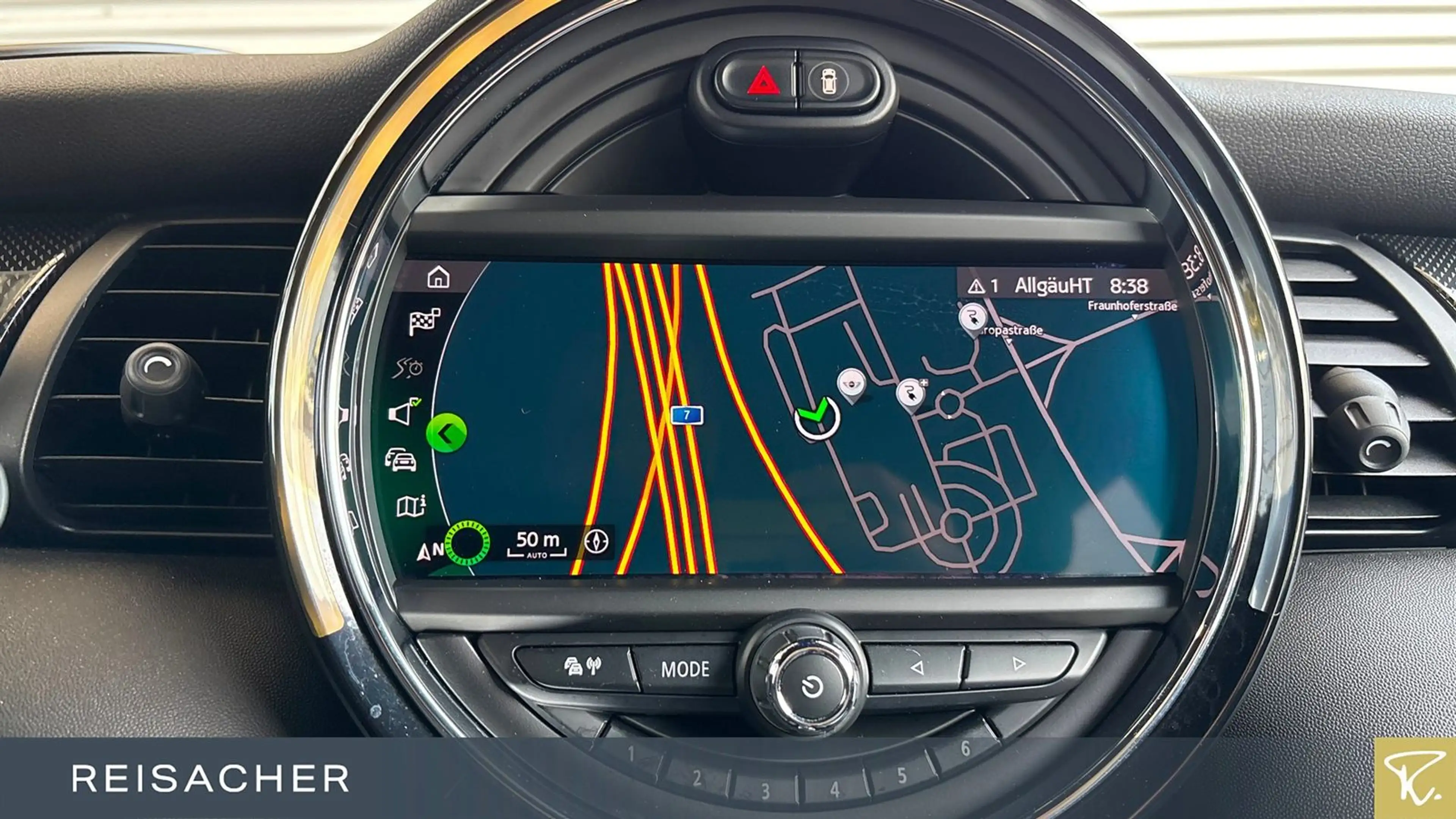 MINI Cooper SE Trim-L Navi RFK HUD LM17"Keyless — photo 12