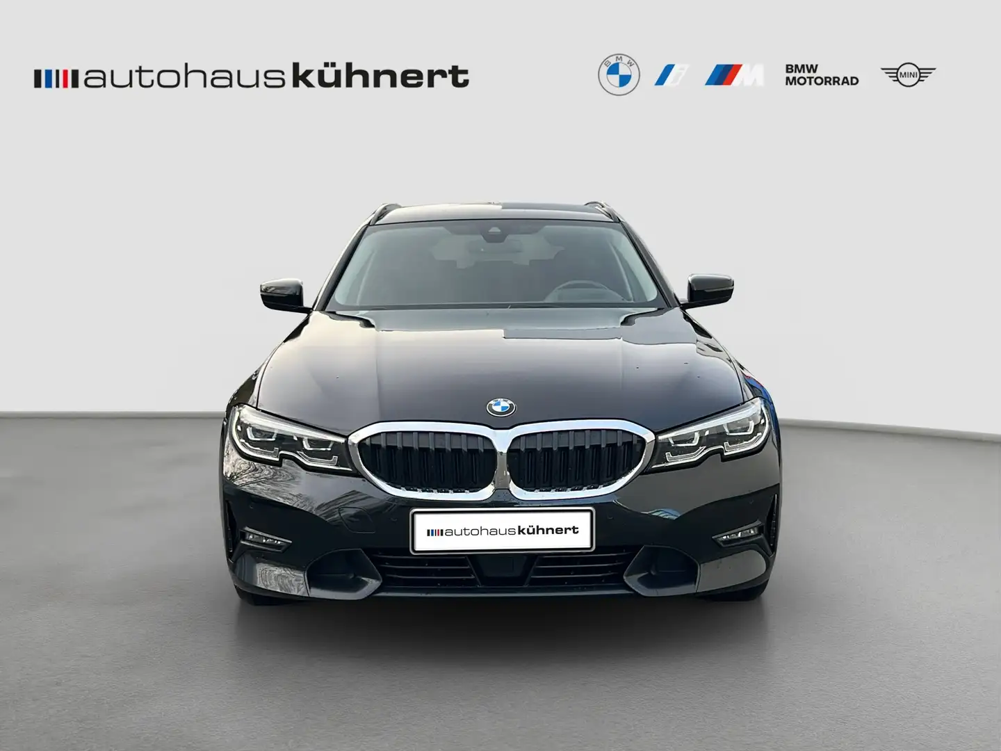 BMW 320 d Touring Sport Line ACC SpurAss HUD HiFi Navi RFK Noir - 2