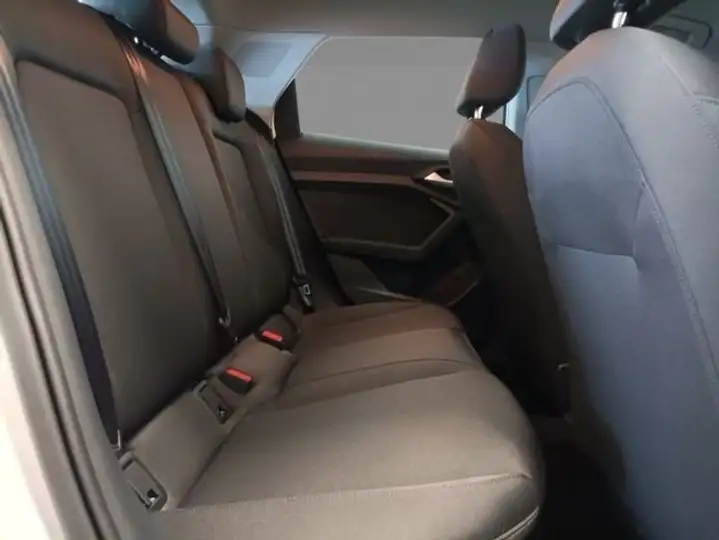 Audi A1 2023, foto 8