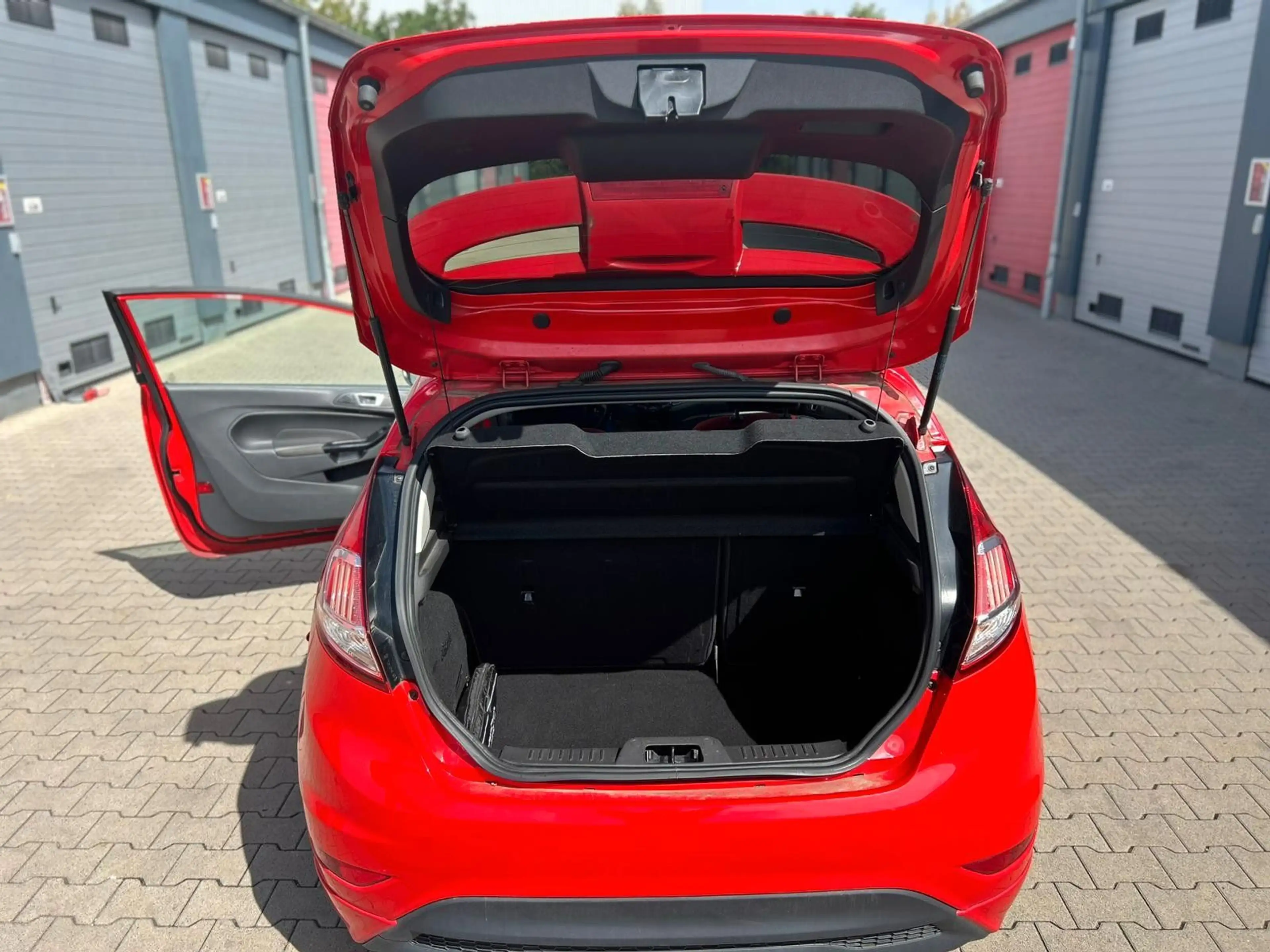 Ford Fiesta St-line Sportpaket, EU6 125 PS , 1 Hand — photo 27