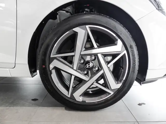 Hyundai I20 view 3