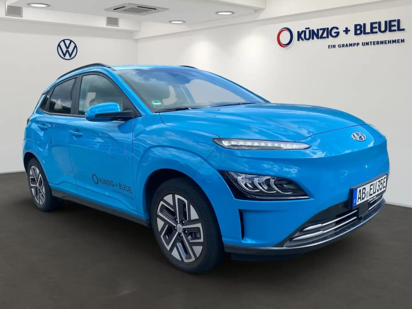 Hyundai KONA E NAV*LED*SHZ*PDC*Sound-KRELL*Kam*DAB*Car P Bleu - 2