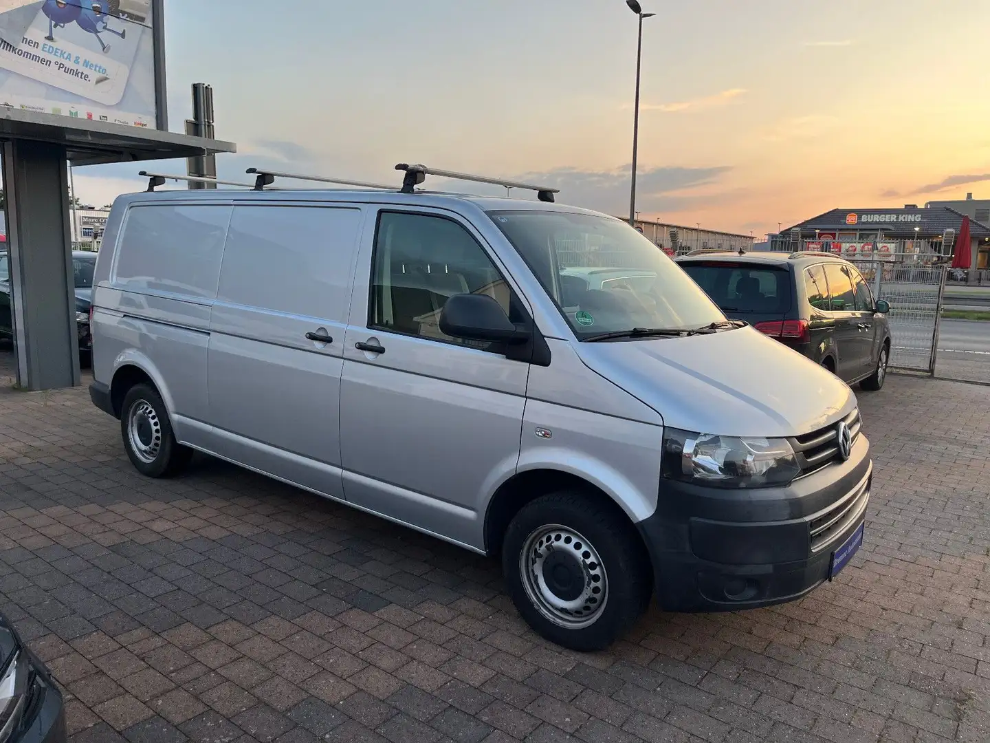 Volkswagen T5 2,0 TDI,AHK,Euro ,Lang, 2.Hd,H1 L2,5G,Navi Argent - 2