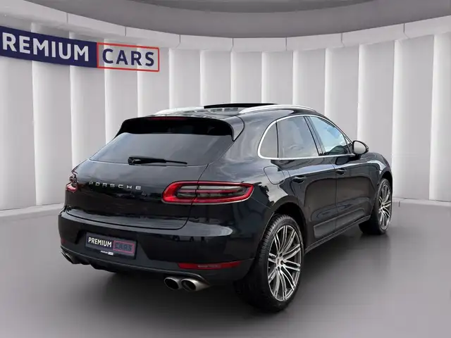 Porsche Macan view 5