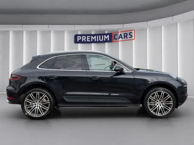 Porsche Macan view 6