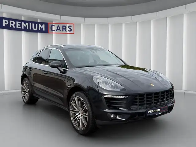 Porsche Macan view 7