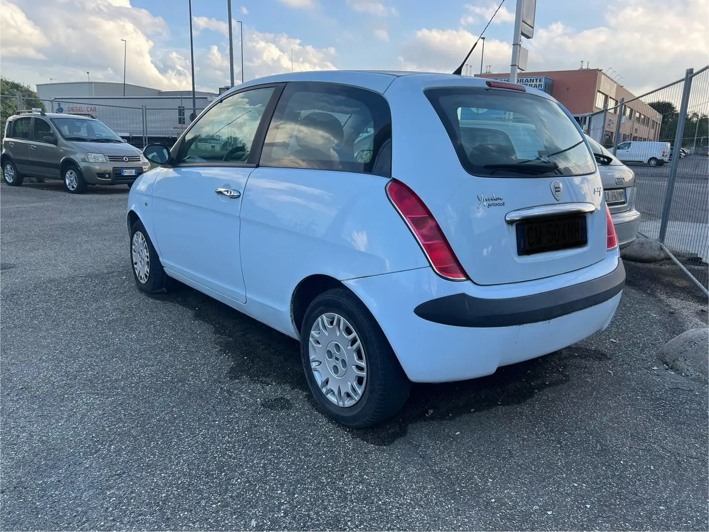 Lancia Ypsilon 1.3 mjt Argento Blu/Azzurro - 2