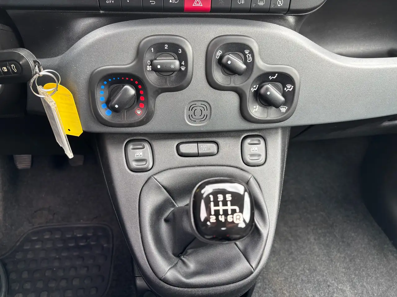 Fiat Panda Panda III 2021 1.0 firefly hybrid City Life s 13