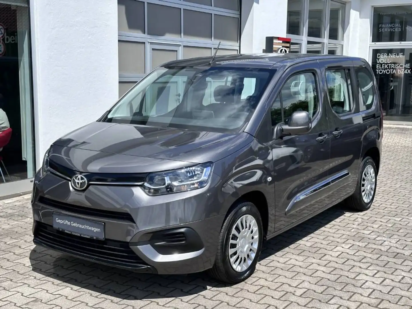 Toyota Proace City Verso L1 1,2-L Shuttle + AHK + Navi Gris - 2