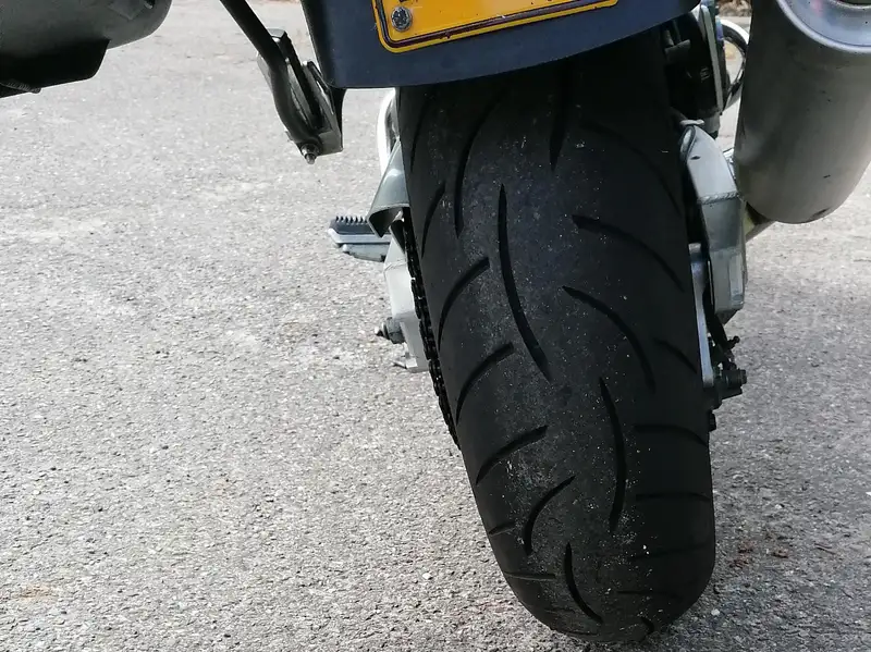 Suzuki Bandit 1200 - foto 5