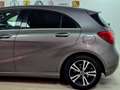 Mercedes-Benz A 180 Gris - thumbnail 2