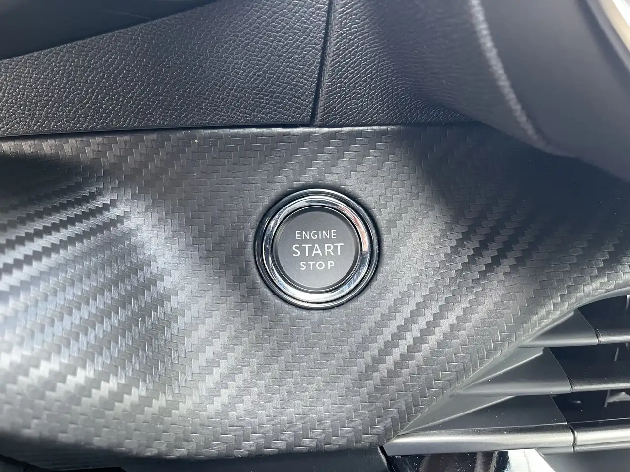 Peugeot 2008 1.2 hybrid GT 145cv e-dcs6 - KM0 21