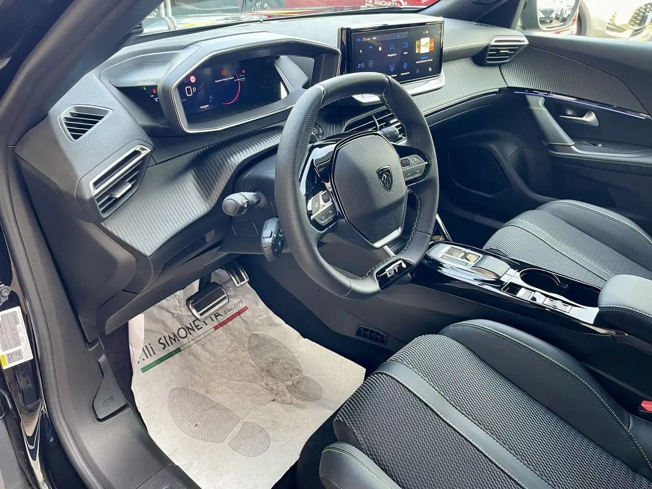 Peugeot 2008 1.2 hybrid GT 145cv e-dcs6 - KM0 9